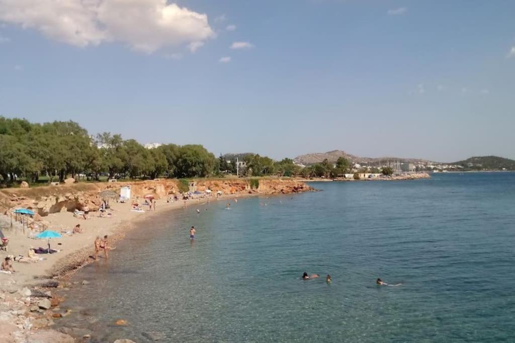 Lovely 1-bedroom 2 Minutes From Beach Αθήνα